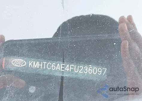 2015 Hyundai Veloster Turbo z USA, uszkodzony, nr VIN KMHTC6AE4FU236097